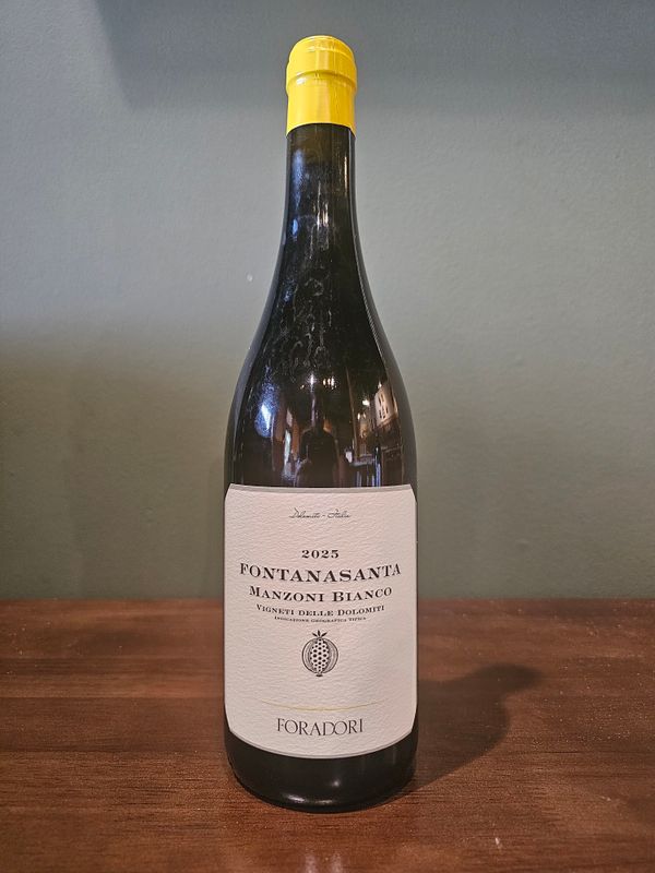 2025 Foradori Manzoni Bianco