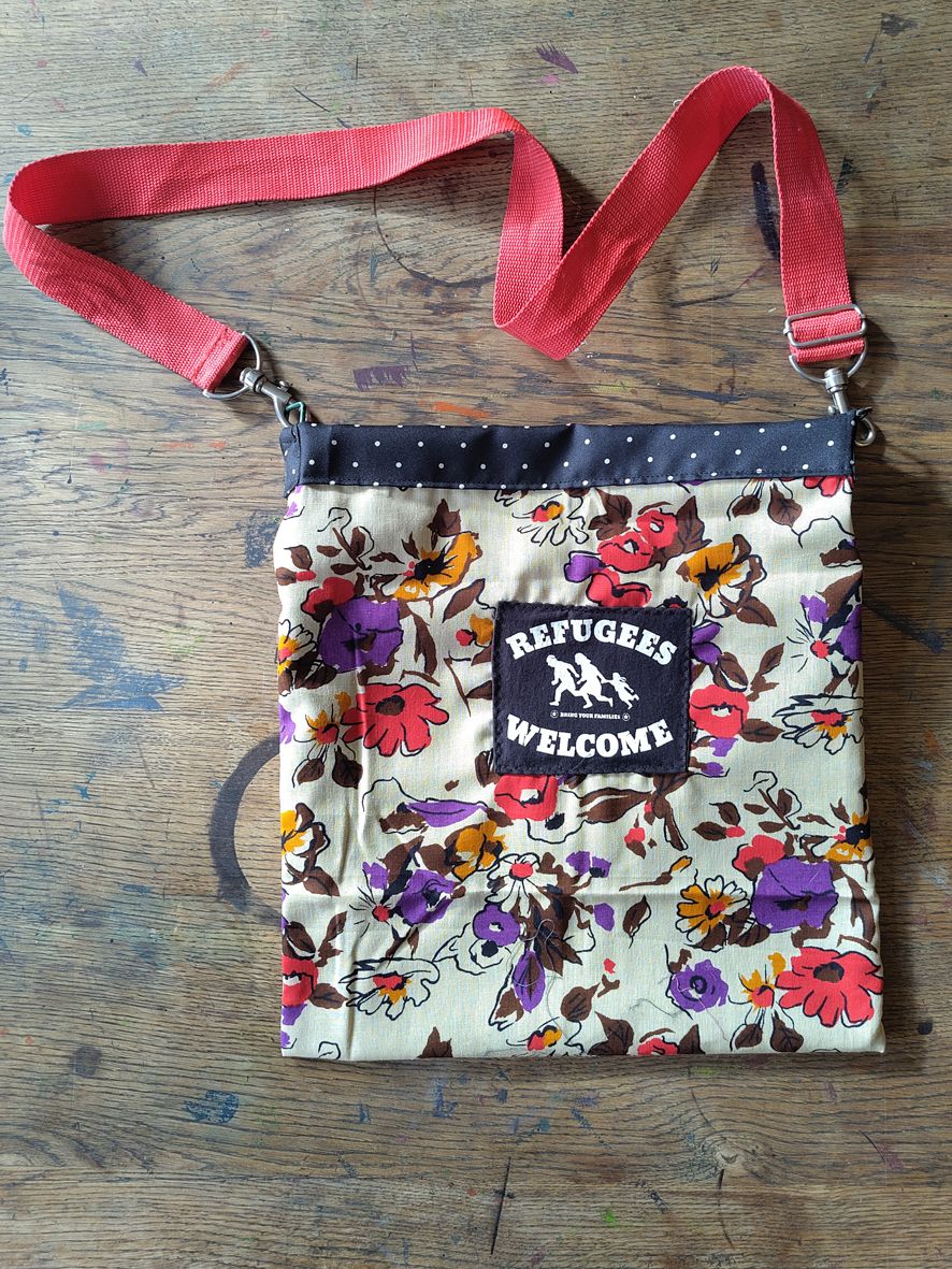Tasche Blumen und RefugeesWelcome Tasche Blumen und RefugeesWelcome