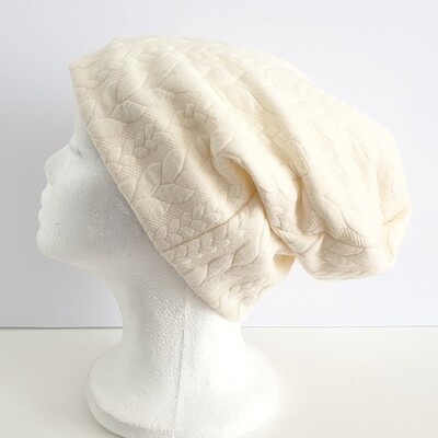SnowCap - Slouchy Cream Cable Knit - Medium