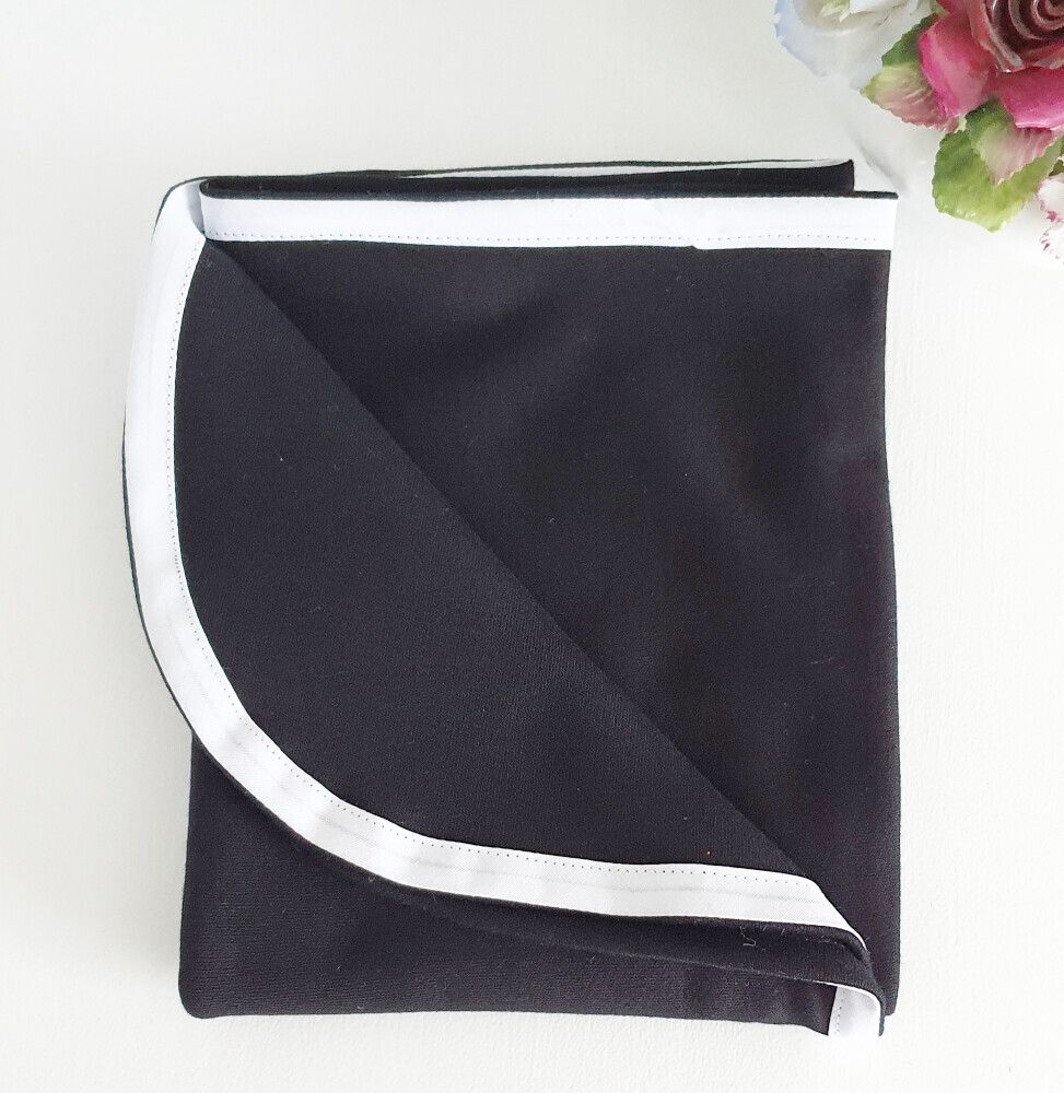 TShirt Towel - Black/White