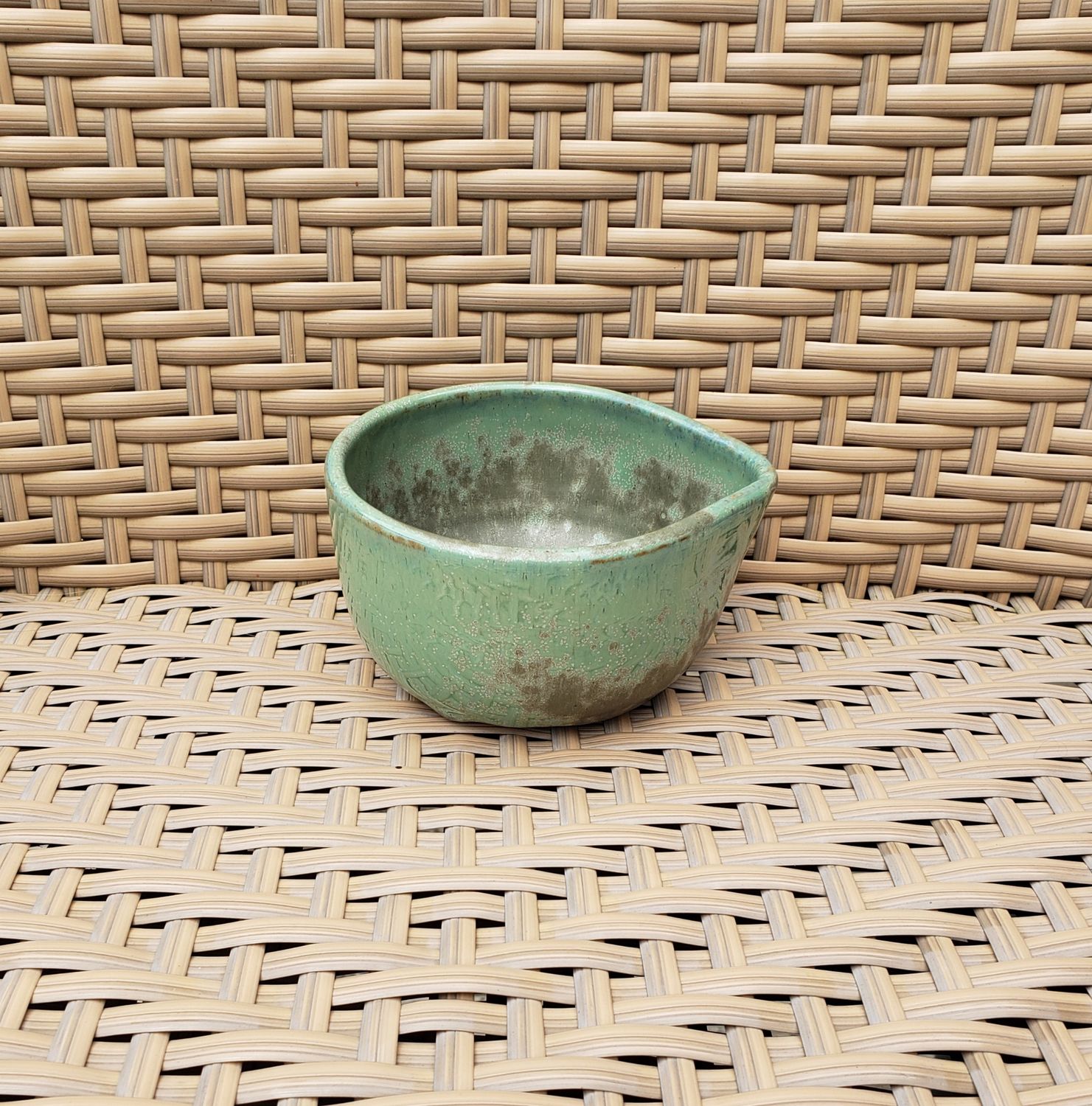 Green Tea Pouring Bowl