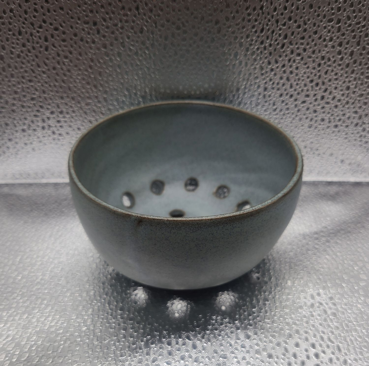 Frost Blue Berry Bowl handle less 