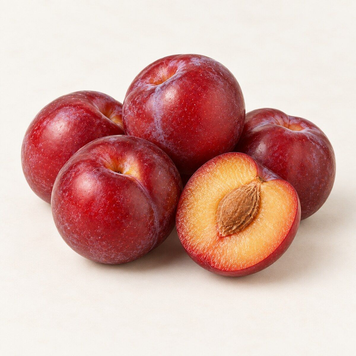 Red Plums — 1 kg