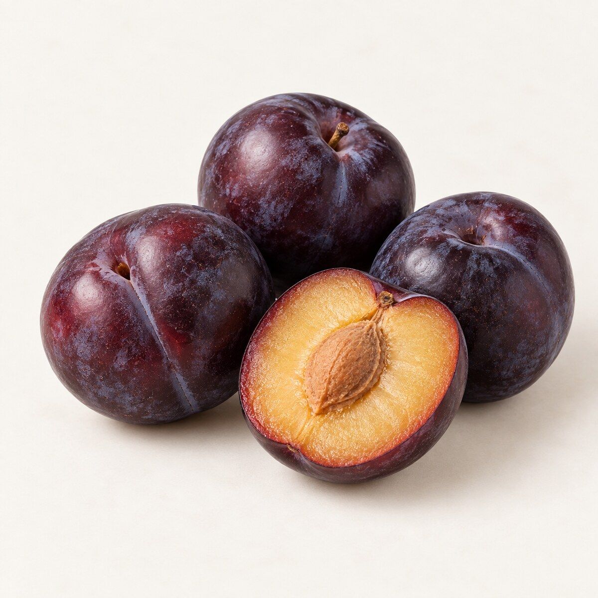 Black Plums — 1 kg