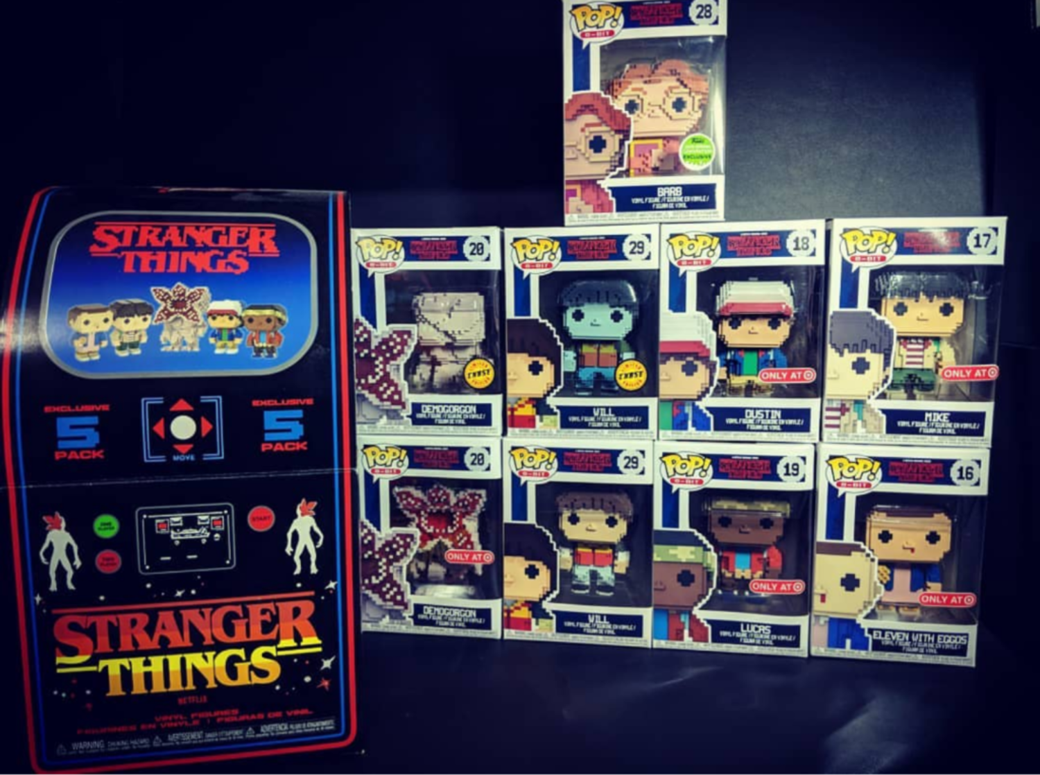 Stranger Things - 8 bits set with box Pop! Vinyl