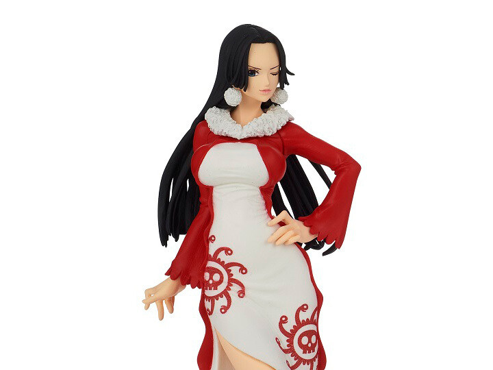 Banpresto One Piece Glitter &amp; Glamours Boa Hancock Winter Style (Ver.A) Figure