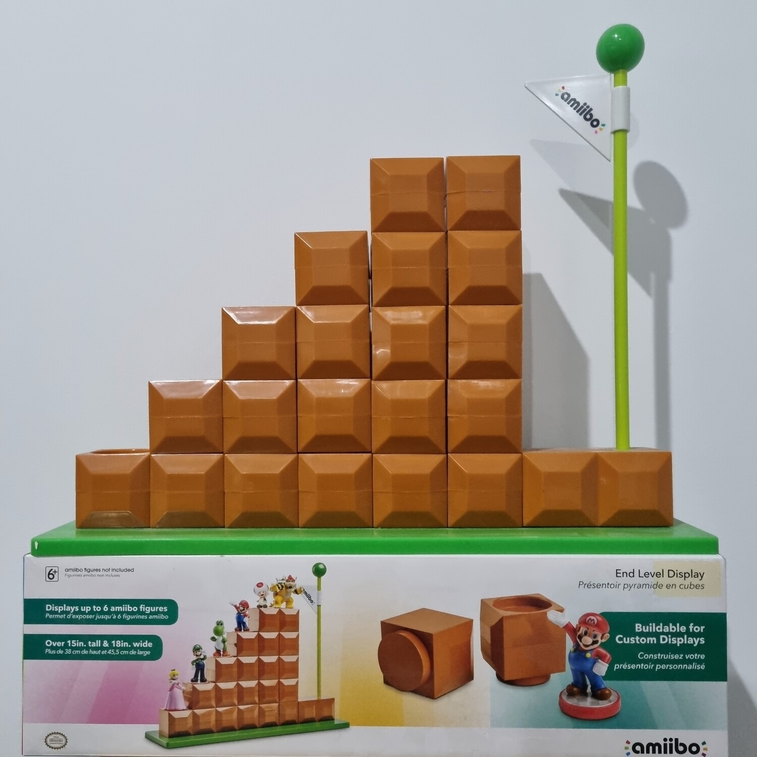 Nintendo Amiibo End Level Display (ex display)