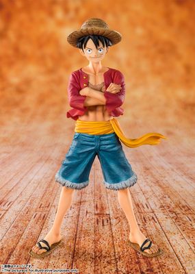 Pre-Order: One Piece - Straw Hat Monkey D. Luffy FiguartsZERO 5.5&quot; Statue