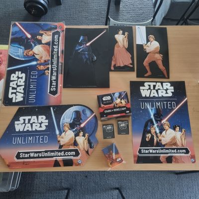 Star Wars Unlimited - Spark of Rebellion Prerelease Box with extras 