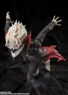 Dandadan S.H.Figuarts Okarun (Transformed) Action Figure view 2 - Mighty Toys Australia
