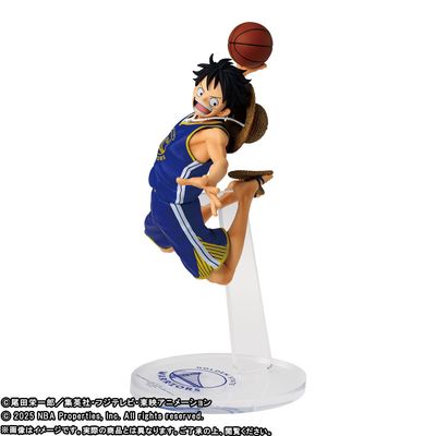 Pre-Order: Figure Monkey D. Luffy Golden State Warriors One Piece x NBA Master Stars