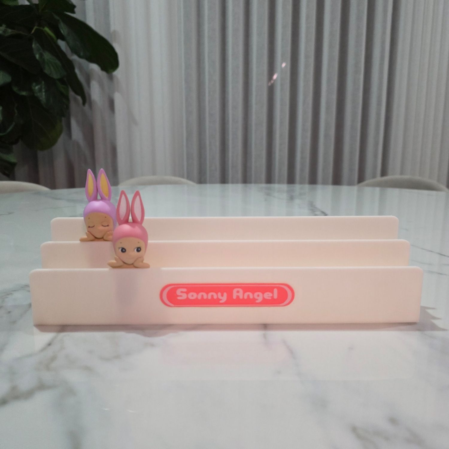 Sonny Angel Hipper Display Stand