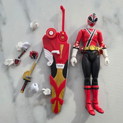 S.H.Figuarts Power Rangers SH Samurai sentai Shinkenger Shinken Red Kaoru Shiba