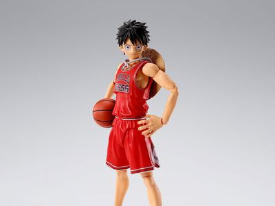 Pre-Order: One Piece x NBA S.H.Figuarts Monkey D. Luffy (Chicago Bulls) Exclusive Action Figure