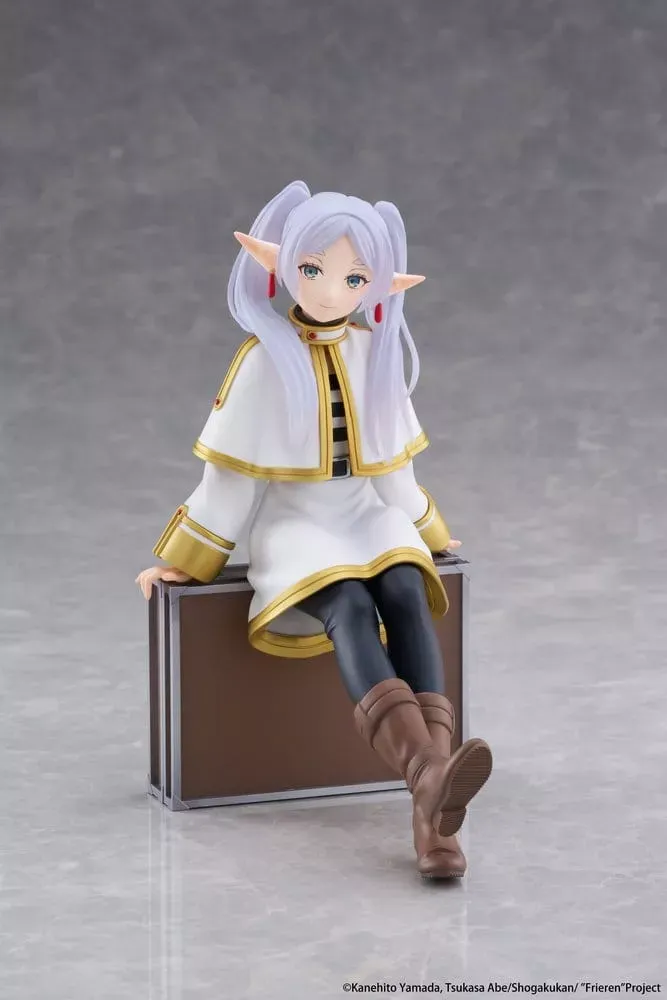 Frieren Beyond Journeys End Desktop Cute Figure Frieren (Trunk Case Version)