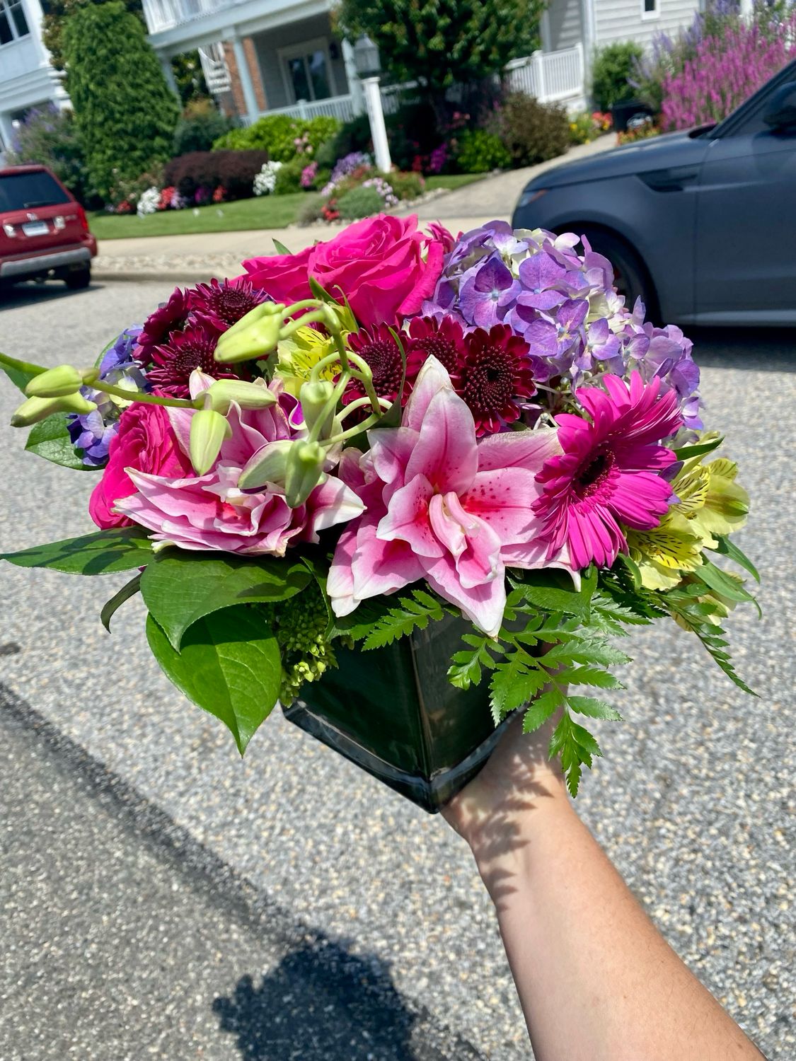 Seasonal Fresh Flower Vase Arrangement