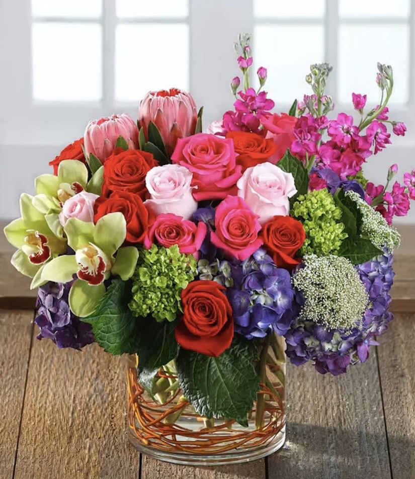 Seasonal Fresh Flower Vase Arrangement