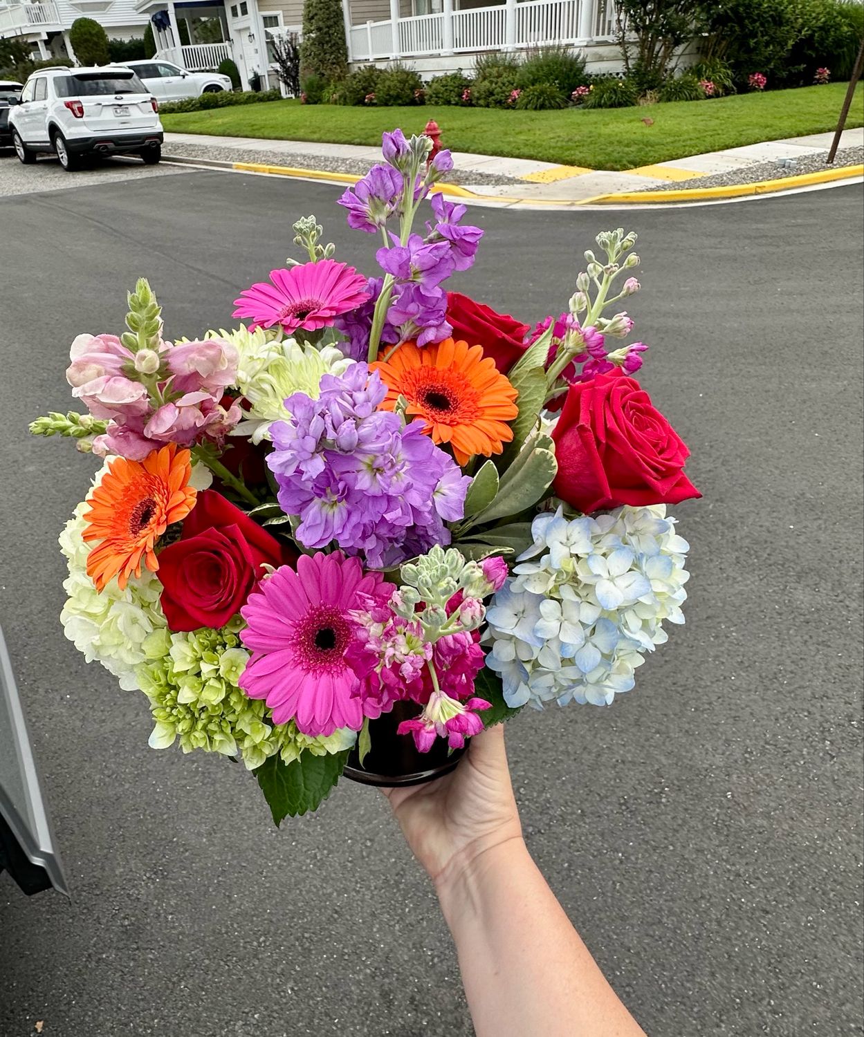 Seasonal Fresh Flower Vase Arrangement