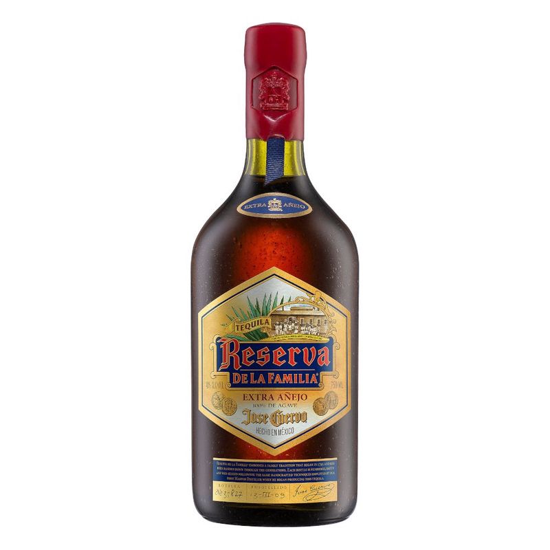 JOSE CUERVO Reserva De La Familia Extra Anejo 750 ml