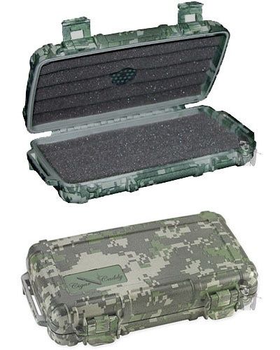 5CT CAMOUTLAGE PLASTIC TRAVEL HUMIDOR