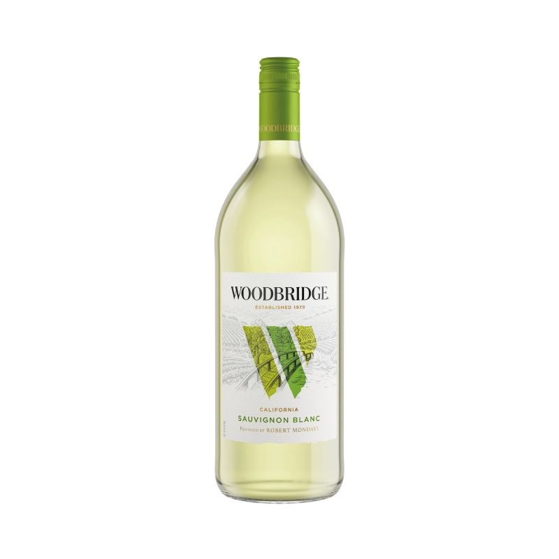 WOODBRIDGE Sauvignon Blanc 1.5 L