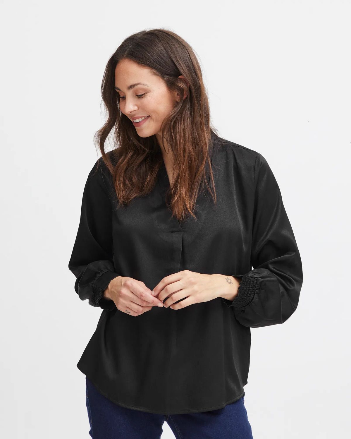 FRVILINE Blouse - Black
