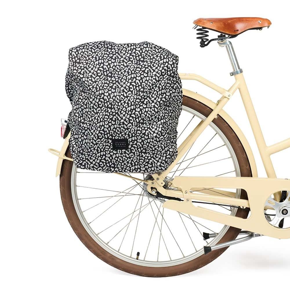 WeatherGoods Sweden, Luna Reflective Raincover, Color: Leo