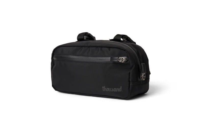 Thousand Crossbody Crossbody/Handlebar Bag, Color: Black
