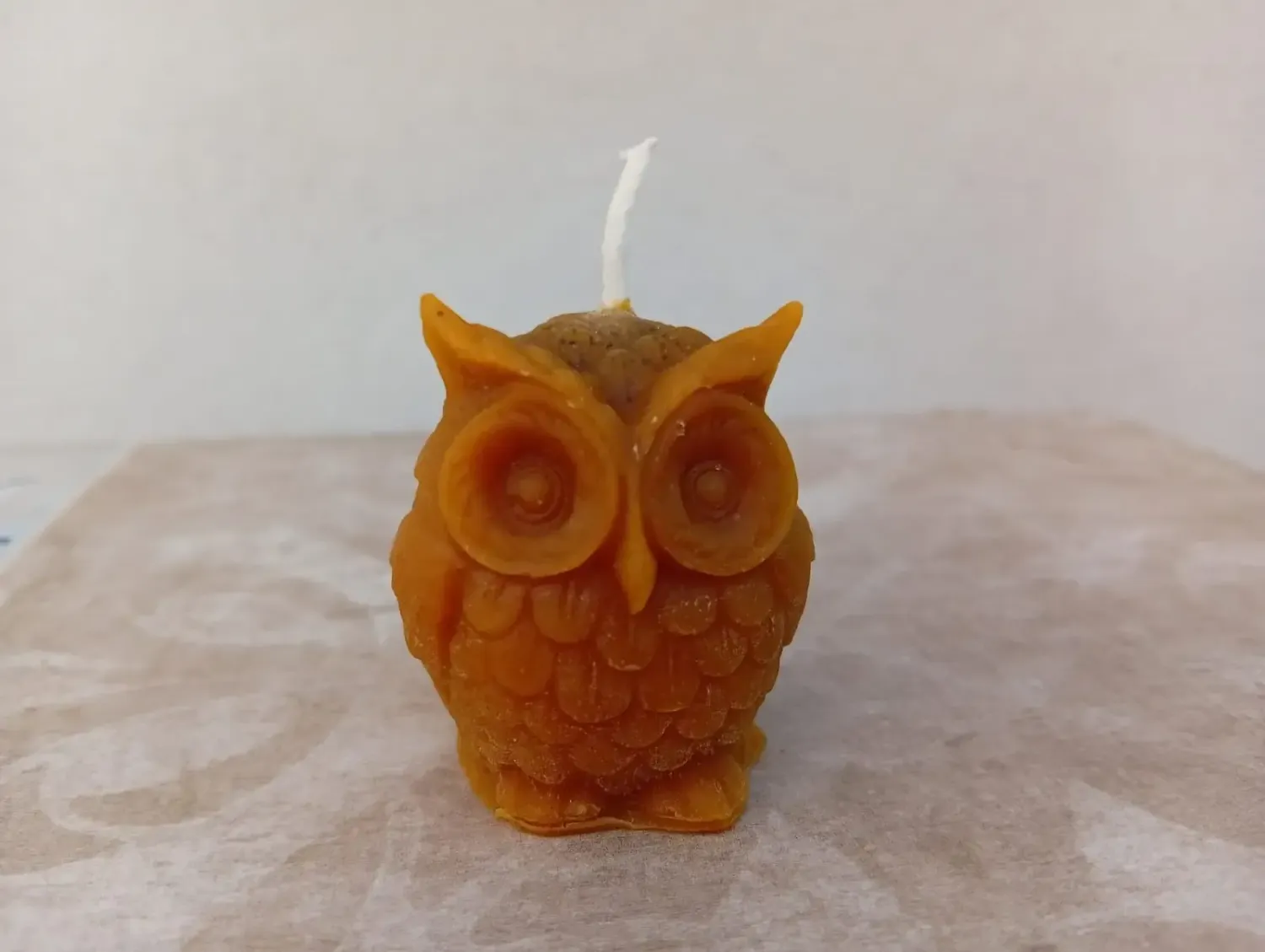 VELAS DE CERA DE ABEJA (Buho)
