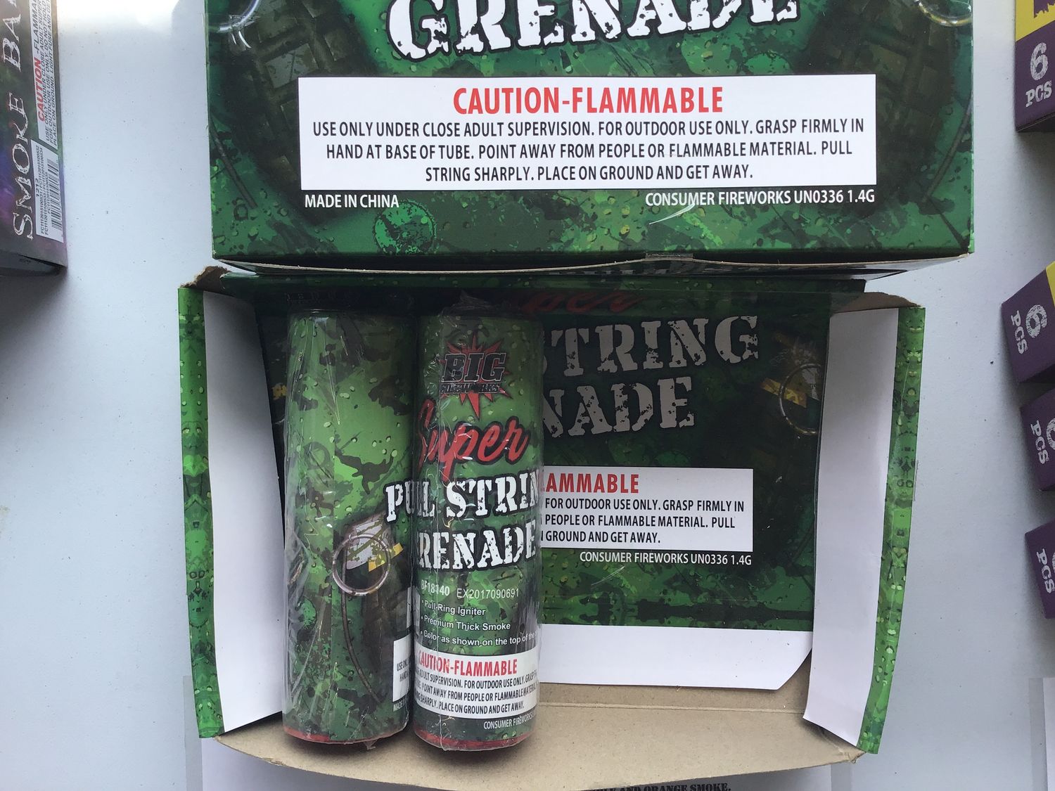 Pull String Smoke-Individual