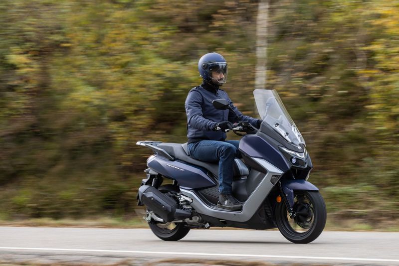 Nuovo - Scooter