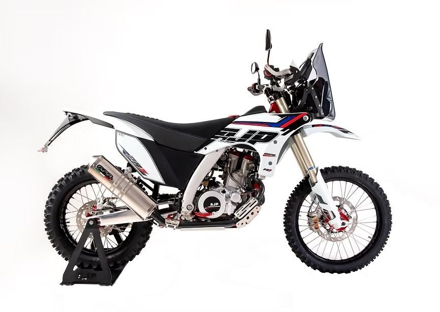 AJP PR7 650 ADVENTURE