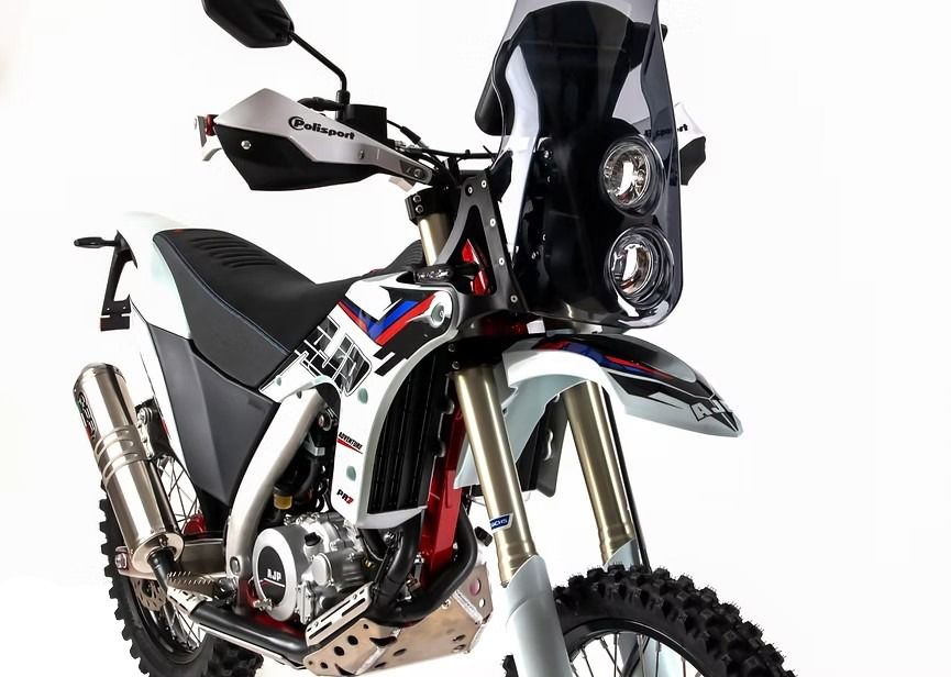 AJP PR7 650 ADVENTURE