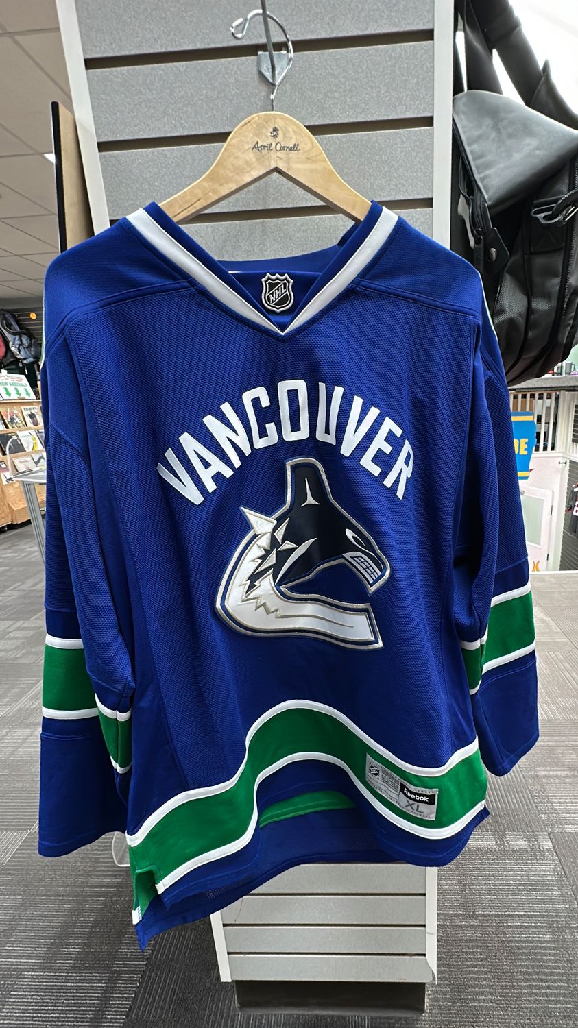 Rebok Vancouver Canucks Hockey Jersey