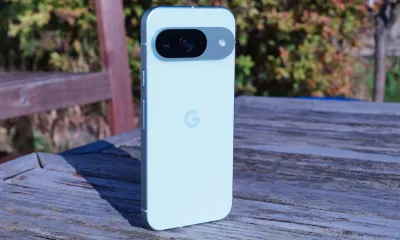 Google Pixel 9 128GB (Unlocked) *As Is Screen Scratched*