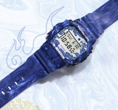 G-Shock Porcelain Series Digital Watch W/Case (DW-5600BWP-2)