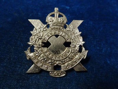Canadian Scottish Regiment WW2 Cap Badge (996)