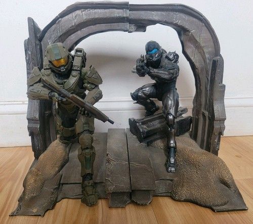 Halo 5 Guardians Limited Collector's Edition Statue (384)