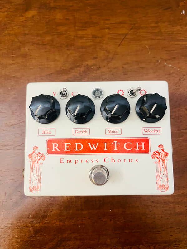 Red Witch Empress Chorus/Vibrato