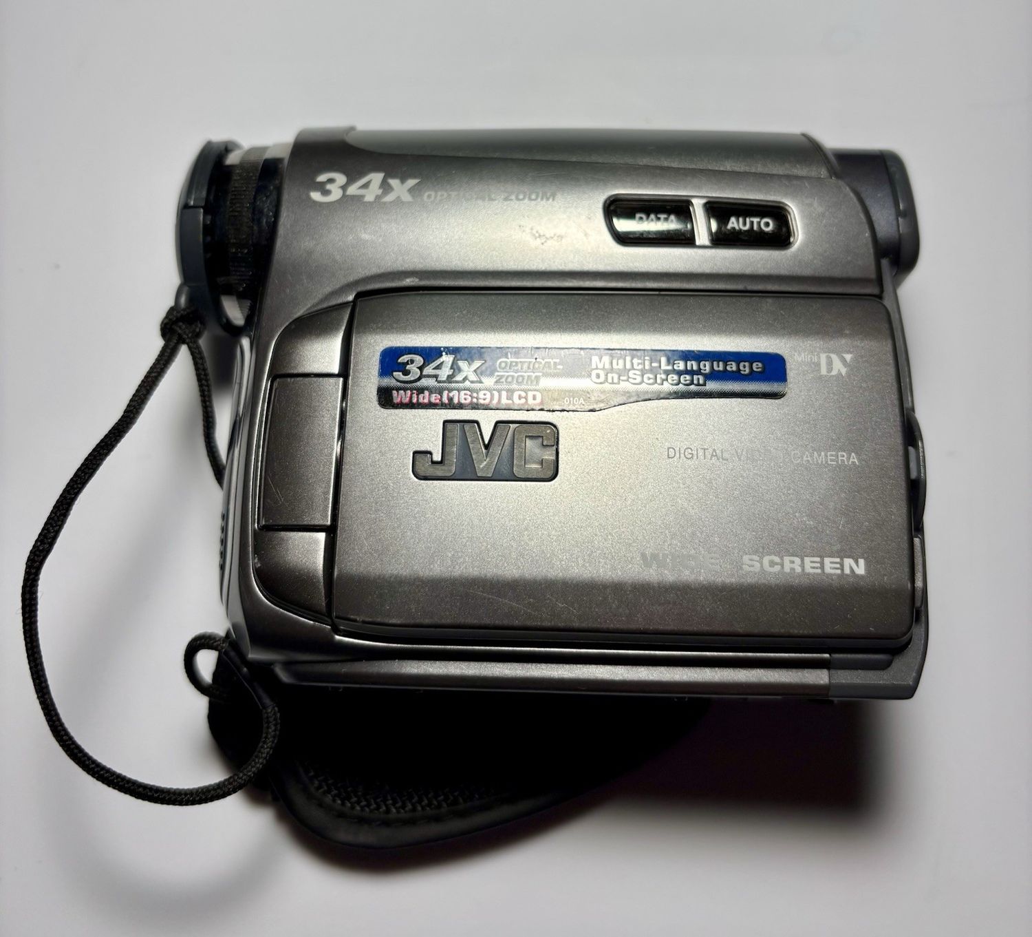 JVC GR-D750U Digital Video Camera W/Accessories/Case *Final Sale Needs To Plugged In*