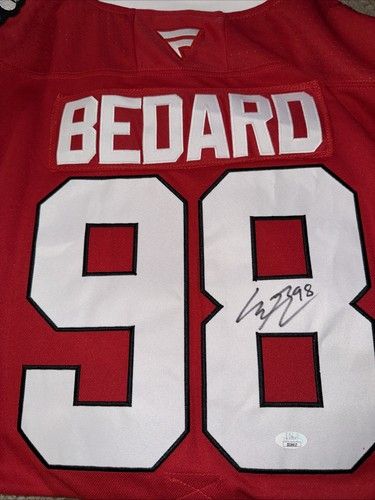 Autographed Conner Bedard Regina Pats Jersey W/COA (726)