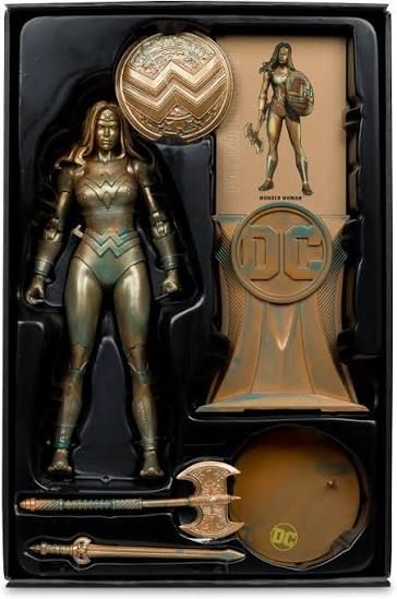 DC Multiverse Wonder Woman Patina Edition Gold Label Figure