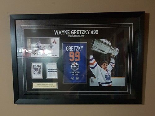 Canada Post Wayne Gretzky Limited Edition Framed Enlargement Edition 26/599 (674)