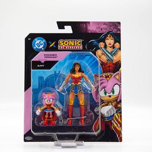 DC X Sonic the Hedgehog Amy and Wonder Woman Figure