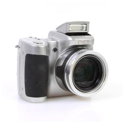 Kodak EasyShare Z650 W/Charger/Case