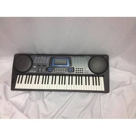 Radioshack MD1210 Keyboard W/Stand