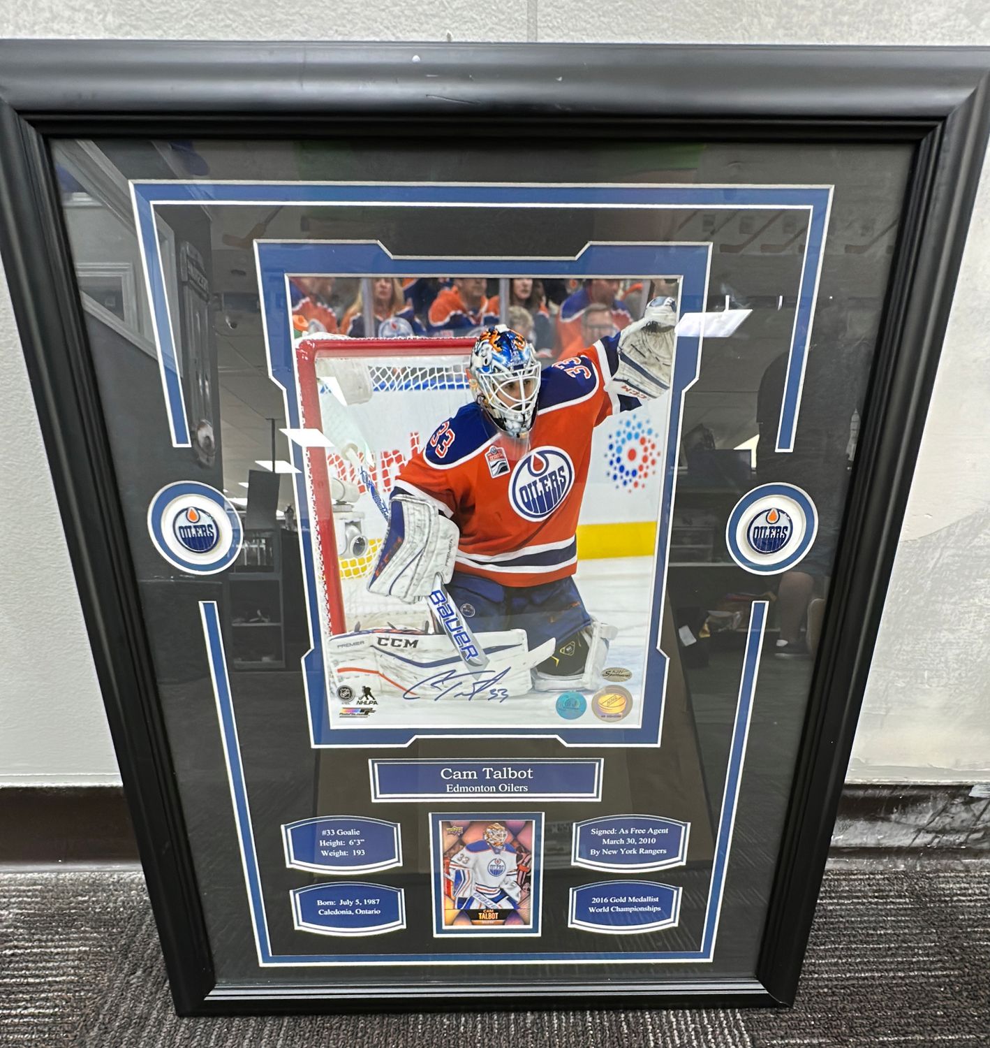 Edmonton Oilers Cam Talbot Autographed Picture
