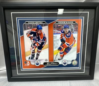 Edmonton Oilers Picture Duo W/Wayne Gretzky &amp; Conner McDavid Legacy Collection