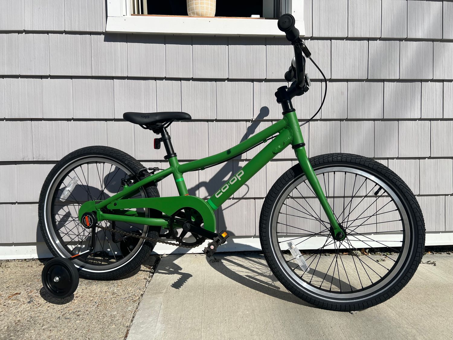 Refreshed CO-OP 20 Green