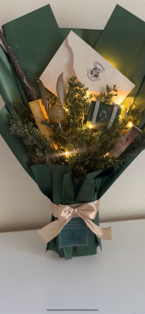 slytherin makeup bouquet